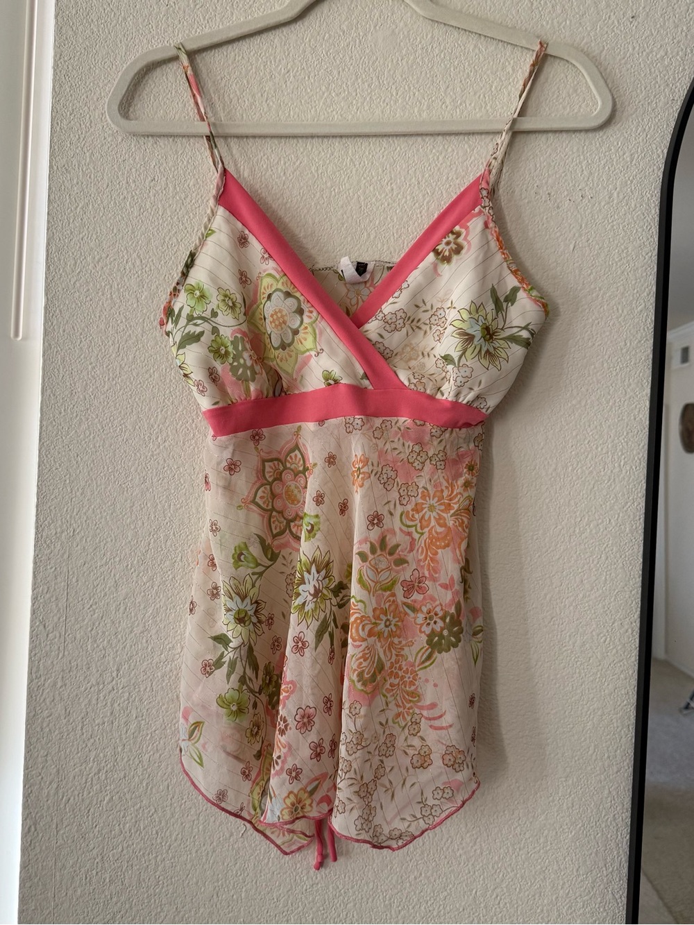 Vintage Y2K White Pink Floral Handkerchief Hem Cami Top Fairy Grunge tourist